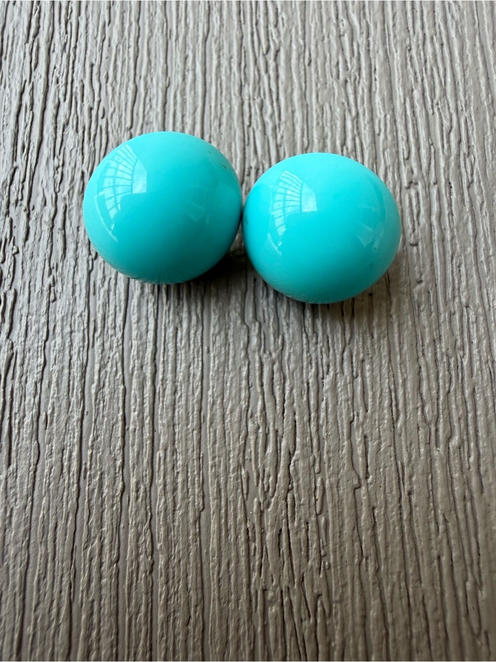Vintage Avon Turquoise Blue Dome Button Stud Earrings 7/8”